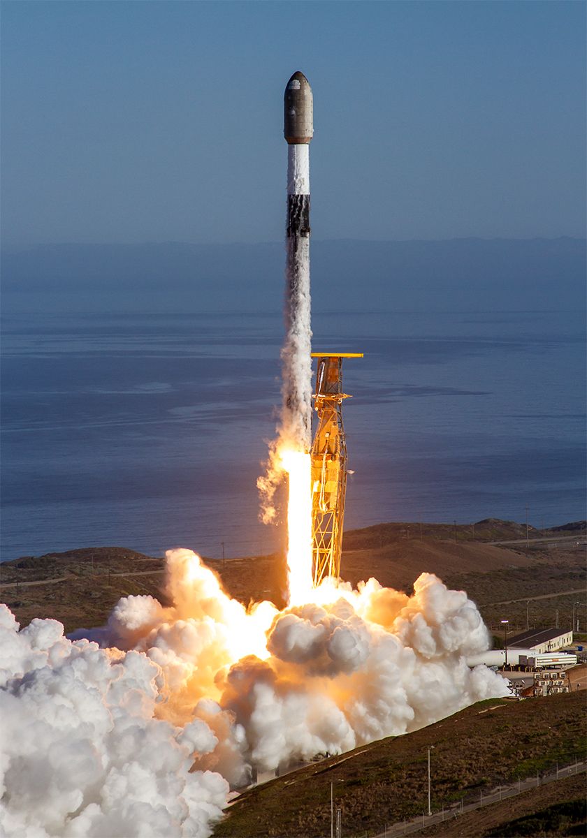 USSF-153_South_Hill_Vert_0999_Mobile.jpg