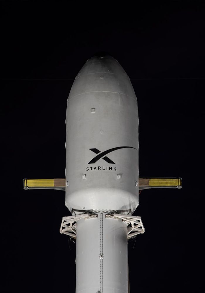 LaunchPage_Starlink1_vertical_18_MOBILE.jpg